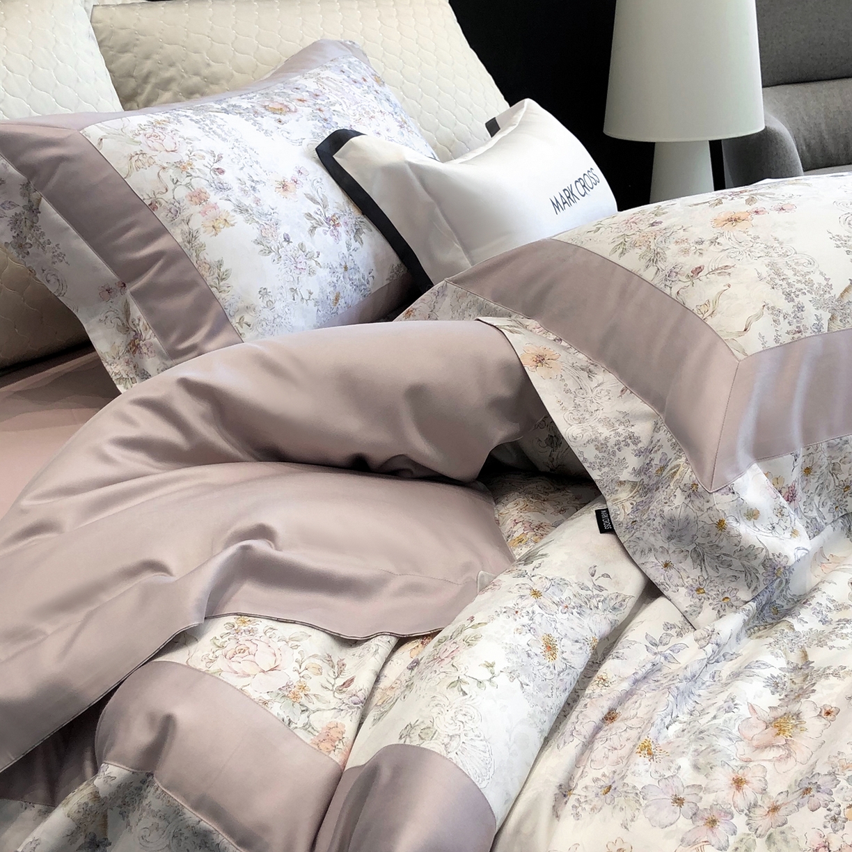 91家纺网 家纺一手货源 找家纺 （总）佳汐蓝家纺 2025新款法式浪漫花卉超细旦天丝棉磨毛系列四件套-热淇淋