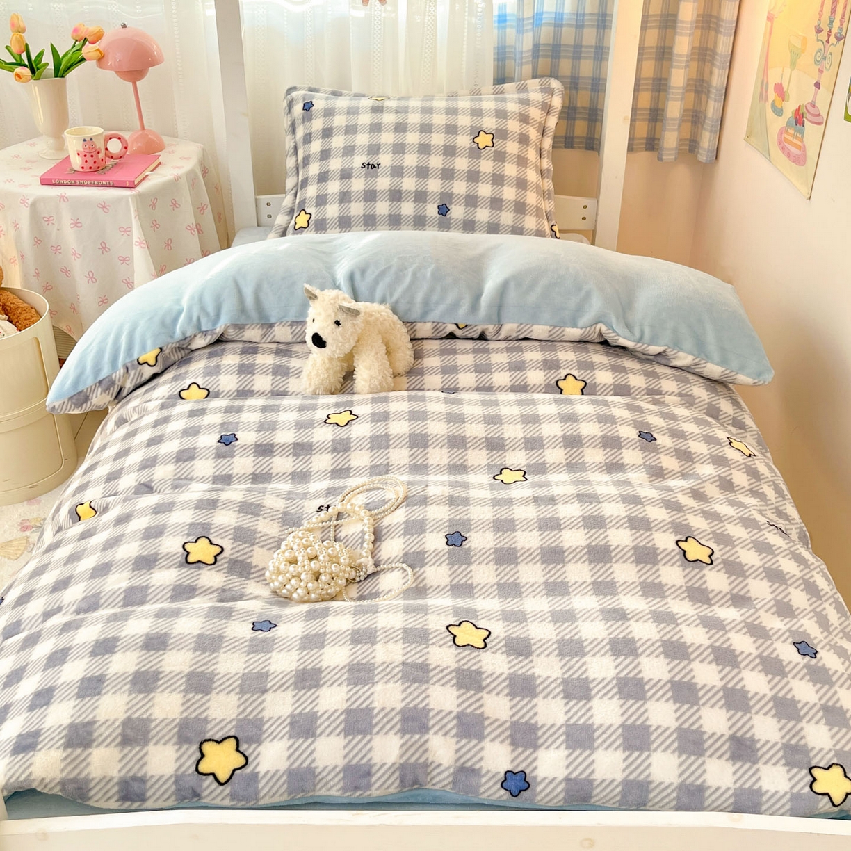 91家纺网 家纺一手货源 找家纺 川悦生活 2025新款加厚保暖高克重牛奶绒宿舍三件套 简空星号