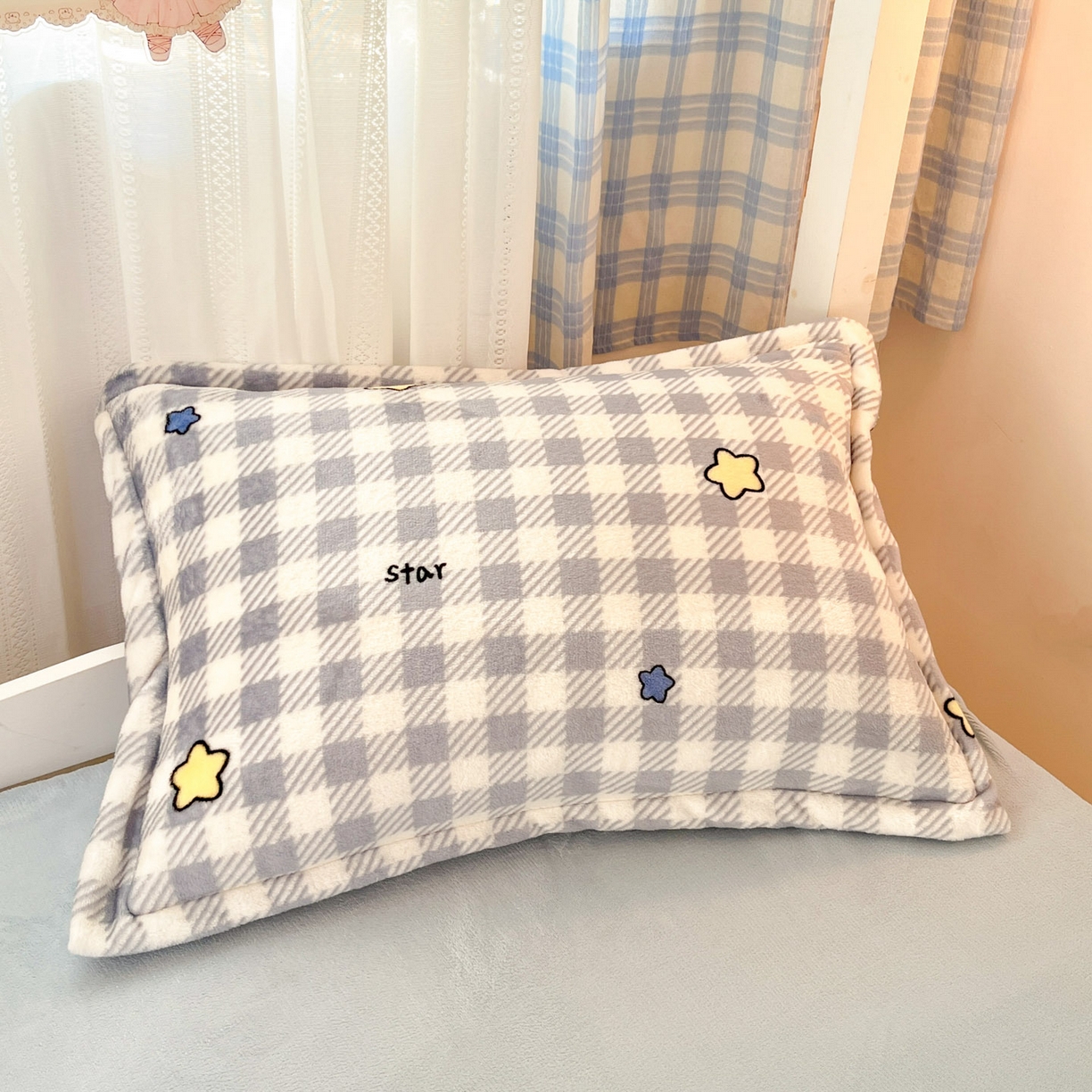 91家纺网 家纺一手货源 找家纺 川悦生活 2025新款加厚保暖高克重牛奶绒宿舍三件套 简空星号