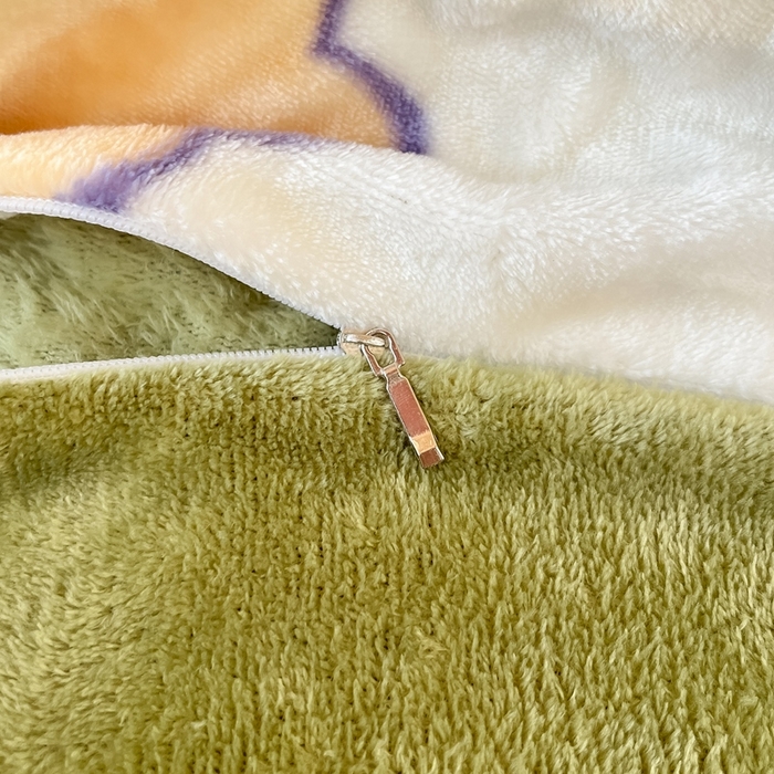 91家纺网 家纺一手货源 找家纺 川悦生活 2025新款加厚保暖高克重牛奶绒宿舍三件套 奶星恐龙