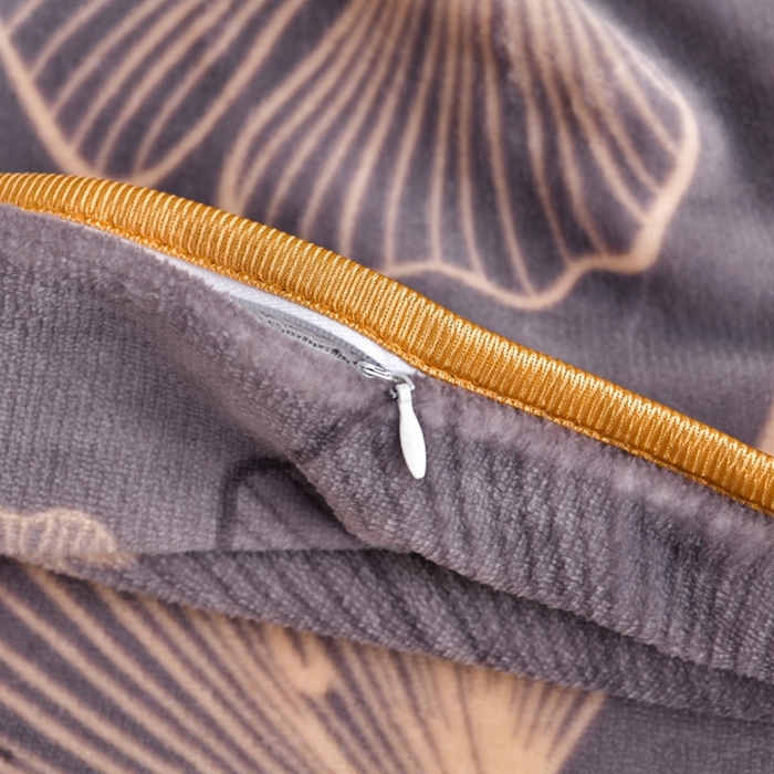 91家纺网 家纺一手货源 找家纺 芯诗曼2025新款8.5斤直播热款高克重牛奶绒法莱绒水晶金貂法莱绒四件套 叶语