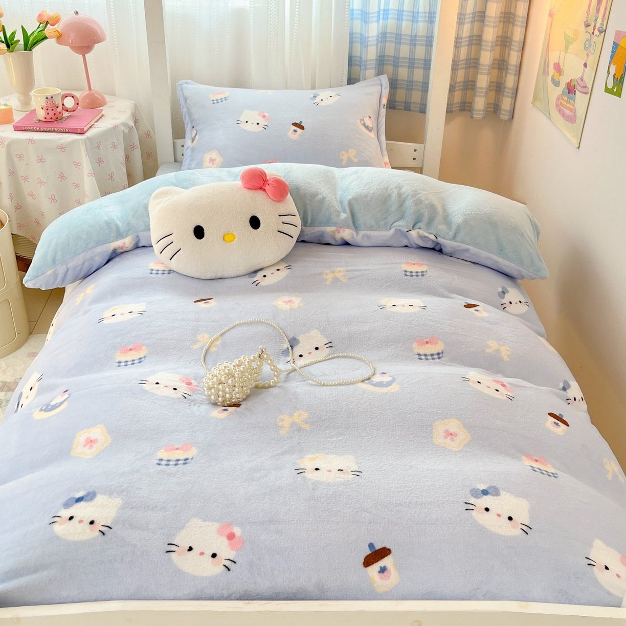 91家纺网 家纺一手货源 找家纺 川悦生活 2025新款加厚保暖高克重牛奶绒宿舍三件套 晴空小喵