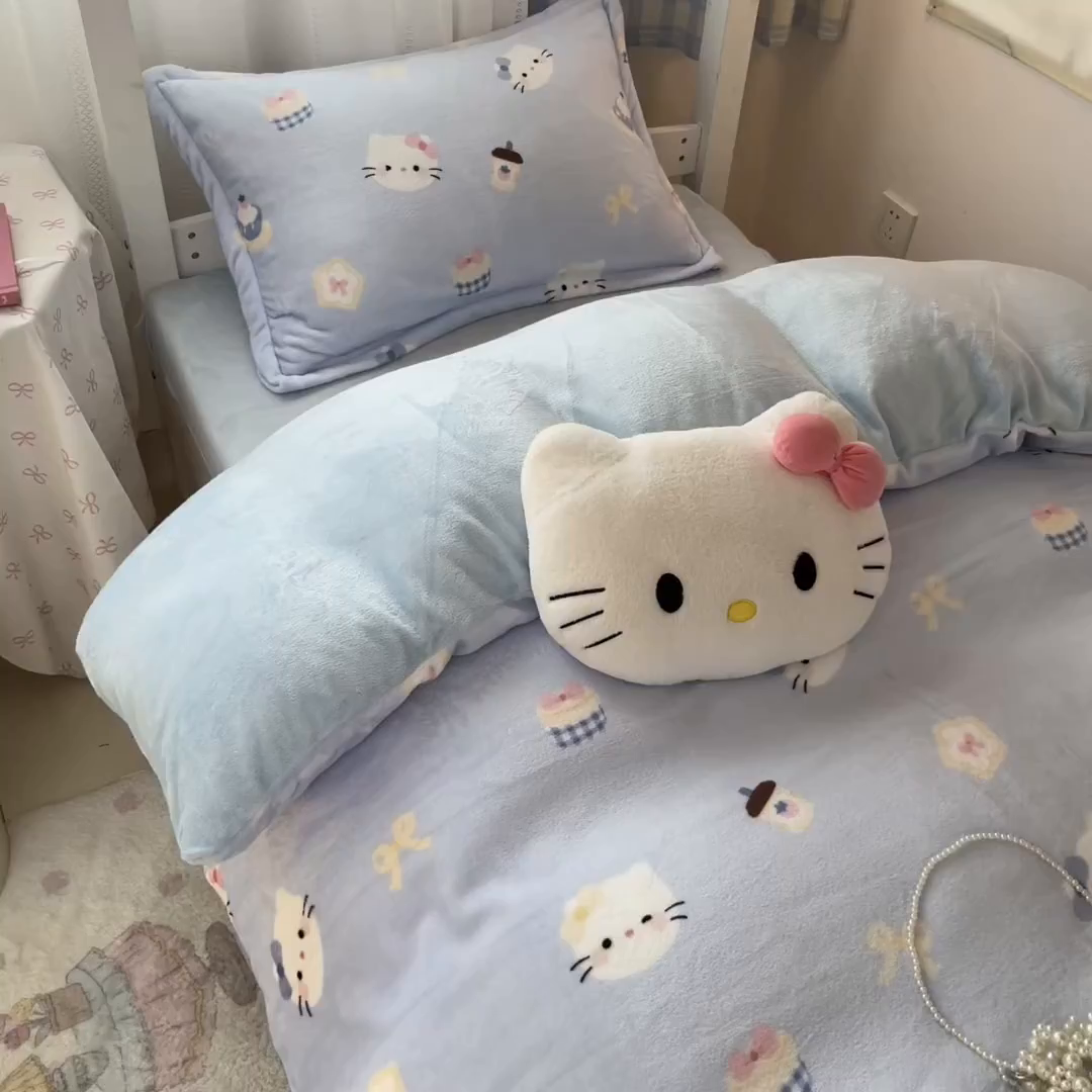 91家纺网 家纺一手货源 找家纺 川悦生活 2025新款加厚保暖高克重牛奶绒宿舍三件套 晴空小喵