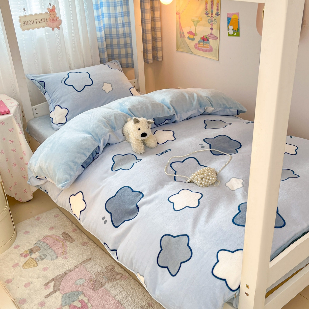 91家纺网 家纺一手货源 找家纺 川悦生活 2025新款加厚保暖高克重牛奶绒宿舍三件套 天空星系