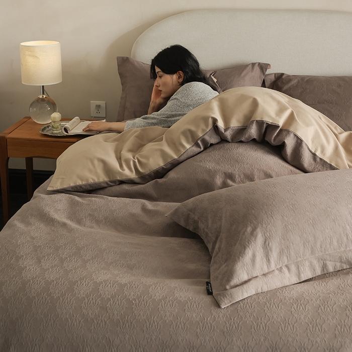 91家纺网 家纺一手货源 找家纺 风向标家纺 2025新款提花100S磨毛四件套-复古莫里斯系列-风格二 莫里斯雏菊-咖