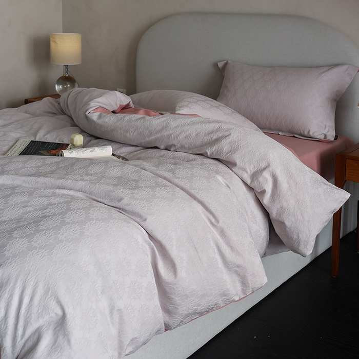 91家纺网 家纺一手货源 找家纺 风向标家纺 2025新款提花100S磨毛四件套-复古莫里斯系列-风格二 莫里斯雏菊-紫