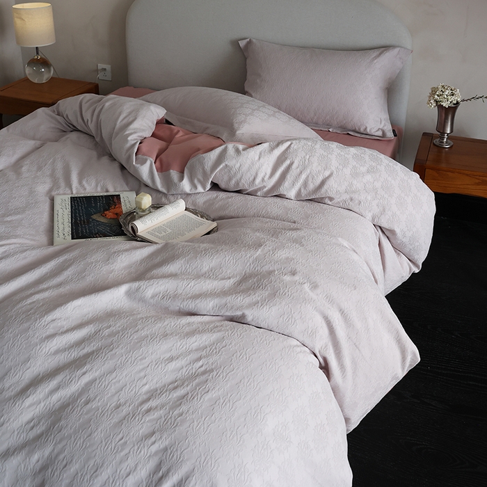 91家纺网 家纺一手货源 找家纺 风向标家纺 2025新款提花100S磨毛四件套-复古莫里斯系列-风格二 莫里斯雏菊-紫