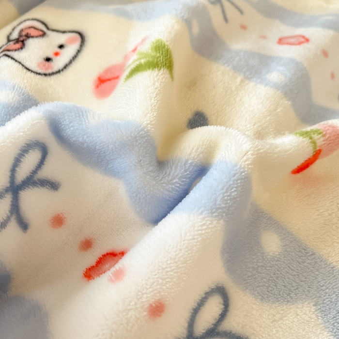 91家纺网 家纺一手货源 找家纺 川悦生活 2025新款加厚保暖高克重牛奶绒宿舍三件套 心心蜜兔