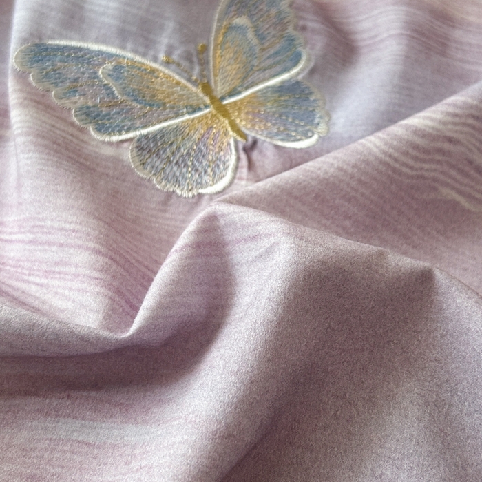 91家纺网 家纺一手货源 找家纺 博纳家纺 2025新款正宗3221纯棉磨毛全棉印绣拼角四件套-幻影 浅紫