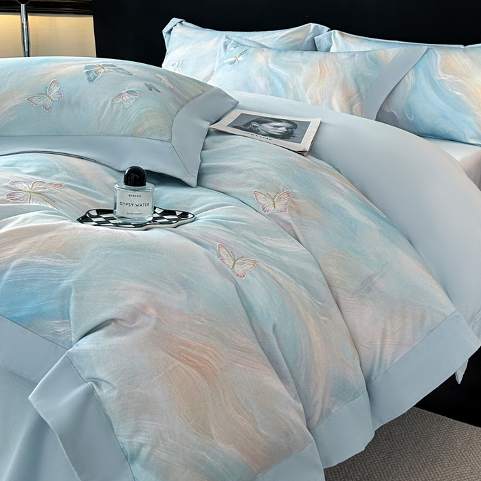 91家纺网 家纺一手货源 找家纺 博纳家纺 2025新款正宗3221纯棉磨毛全棉印绣拼角四件套-幻影 天蓝