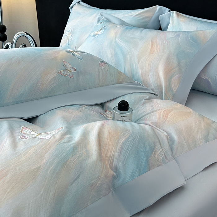 91家纺网 家纺一手货源 找家纺 博纳家纺 2025新款正宗3221纯棉磨毛全棉印绣拼角四件套-幻影 天蓝