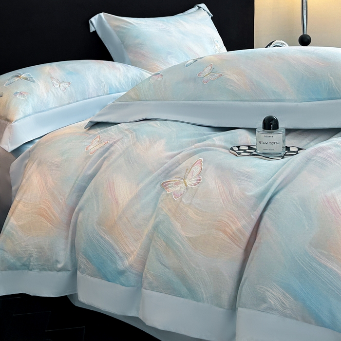 91家纺网 家纺一手货源 找家纺 博纳家纺 2025新款正宗3221纯棉磨毛全棉印绣拼角四件套-幻影 天蓝