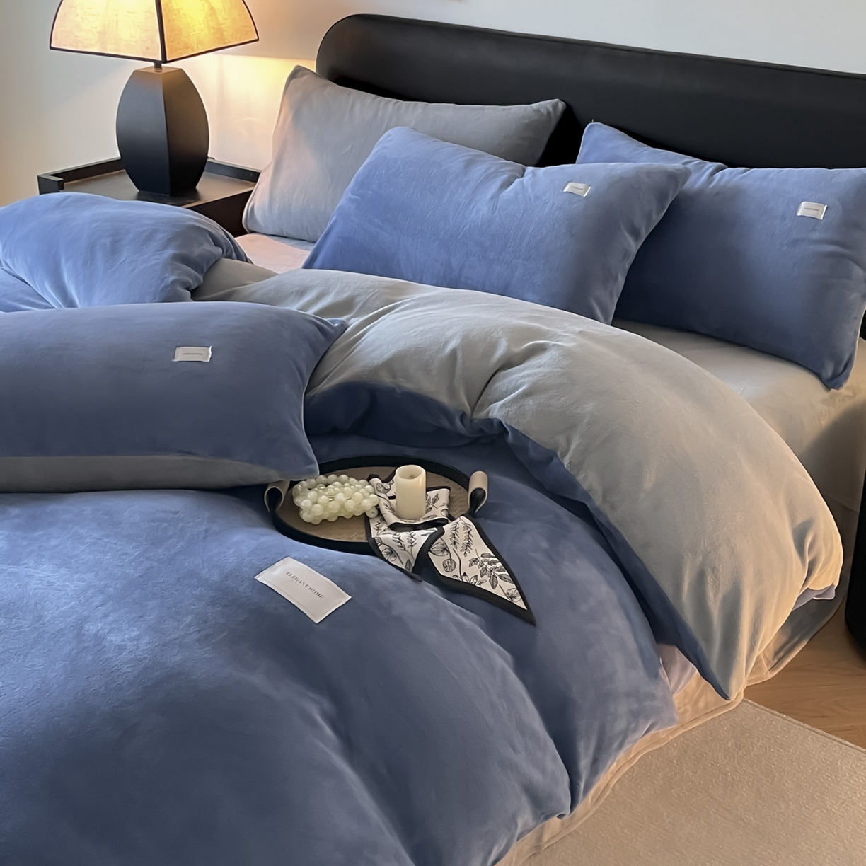 91家纺网 家纺一手货源 找家纺 ab家纺 2025新款保暖舒适纯色牛奶绒四件套 宾利蓝深灰