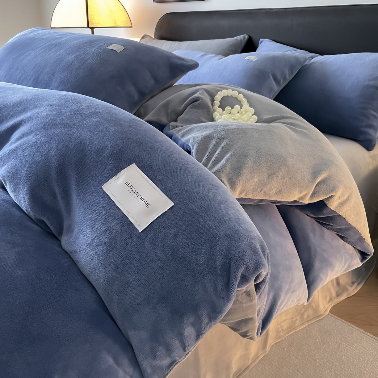 ab家纺 2025新款保暖舒适纯色牛奶绒四件套 宾利蓝深灰