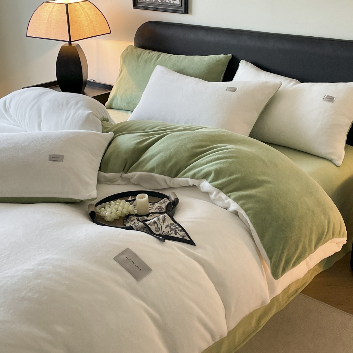 91家纺网 家纺一手货源 找家纺 ab家纺 2025新款保暖舒适纯色牛奶绒四件套 米月白橄榄绿