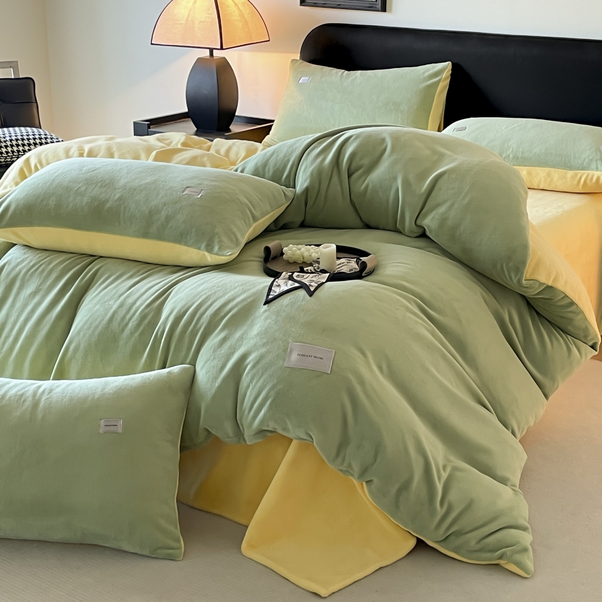 91家纺网 家纺一手货源 找家纺 ab家纺 2025新款保暖舒适纯色牛奶绒四件套 橄榄绿柠檬黄