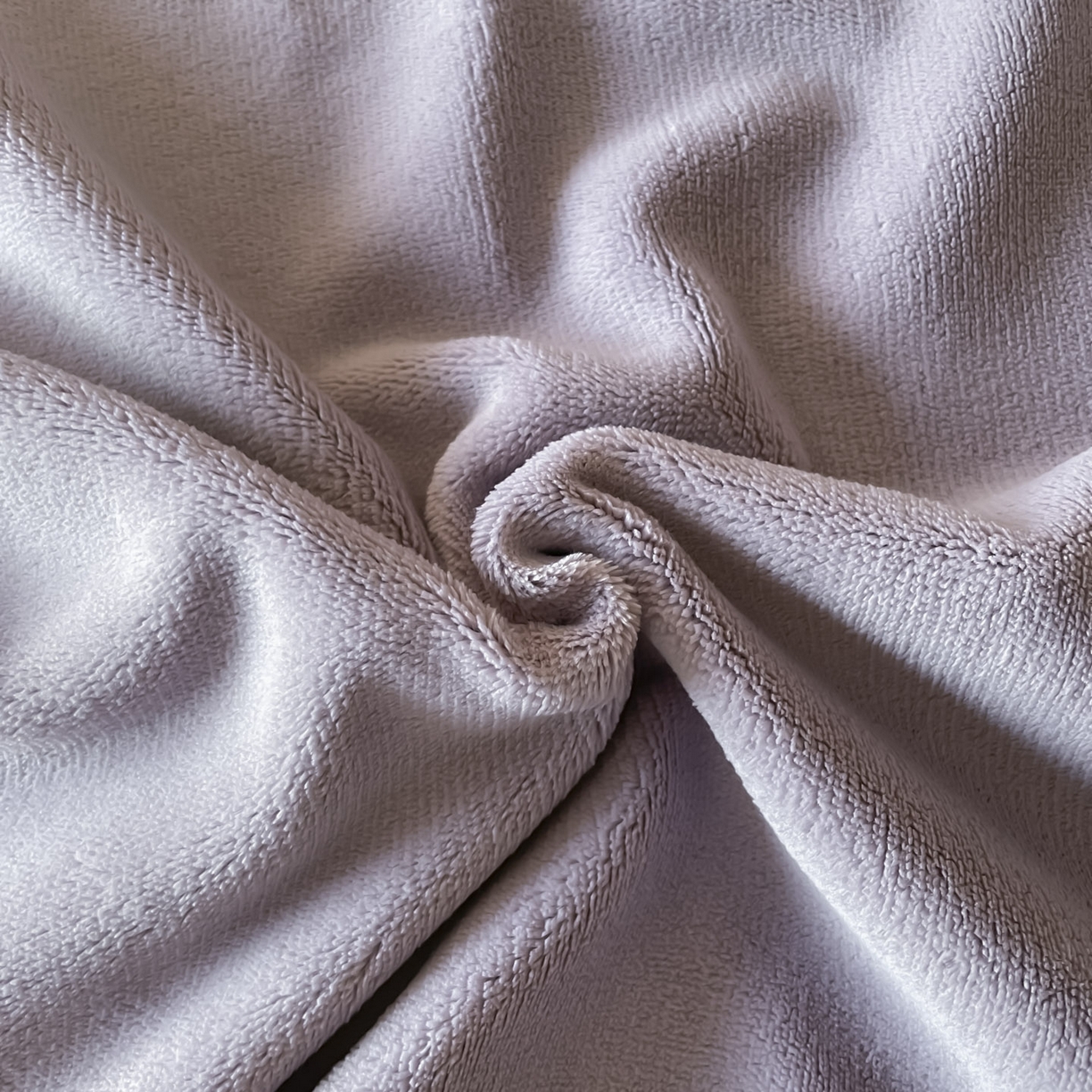 91家纺网 家纺一手货源 找家纺 ab家纺 2025新款保暖舒适纯色牛奶绒四件套 香芋柴深灰