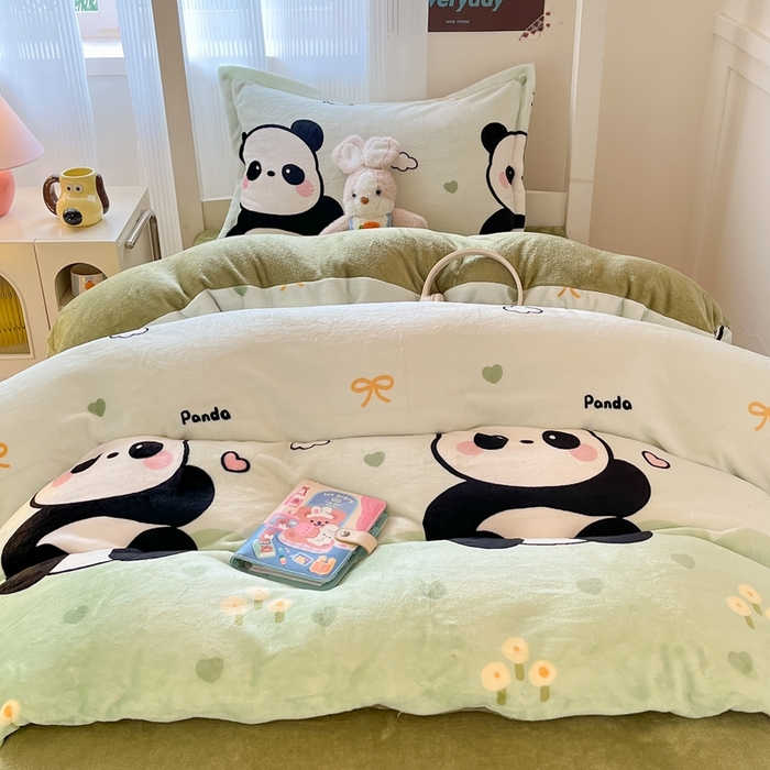 91家纺网 家纺一手货源 找家纺 川悦生活 2025新款加厚保暖高克重牛奶绒宿舍三件套 熊猫乐园
