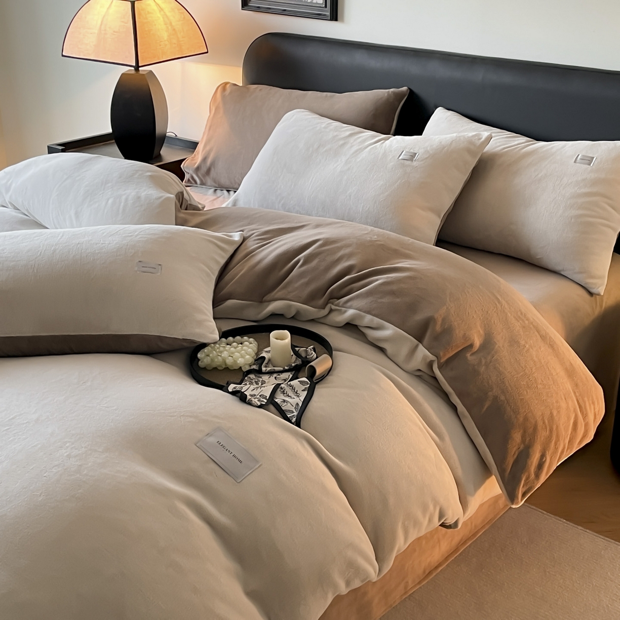 91家纺网 家纺一手货源 找家纺 ab家纺 2025新款保暖舒适纯色牛奶绒四件套 米咖