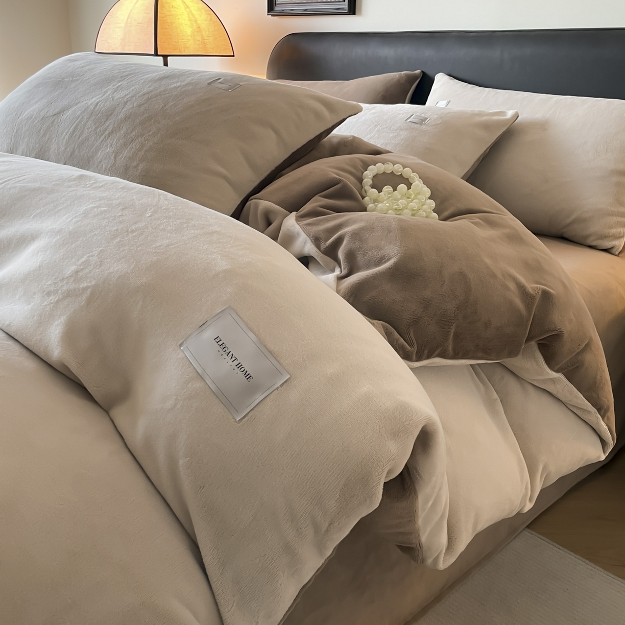 ab家纺 2025新款保暖舒适纯色牛奶绒四件套 米咖