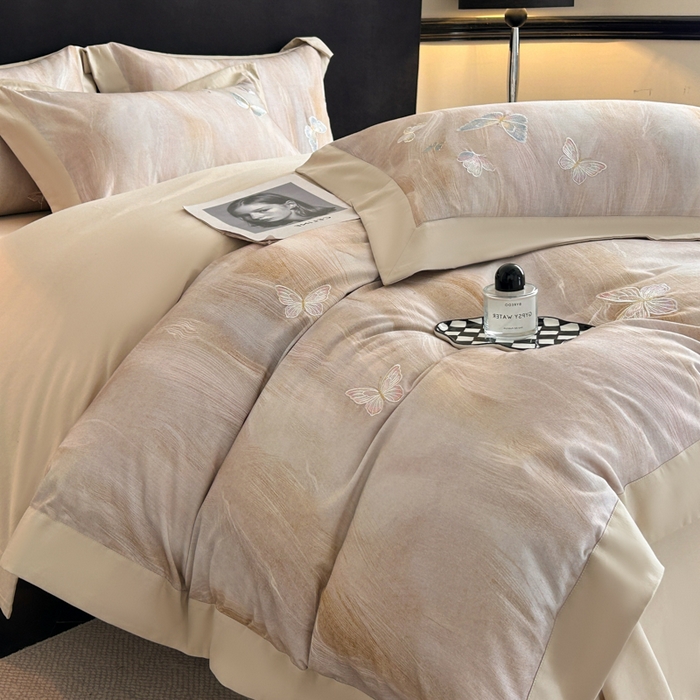 91家纺网 家纺一手货源 找家纺 博纳家纺 2025新款正宗3221纯棉磨毛全棉印绣拼角四件套-幻影 香槟