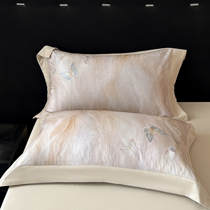 91家纺网 家纺一手货源 找家纺 博纳家纺 2025新款正宗3221纯棉磨毛全棉印绣拼角四件套-幻影 香槟