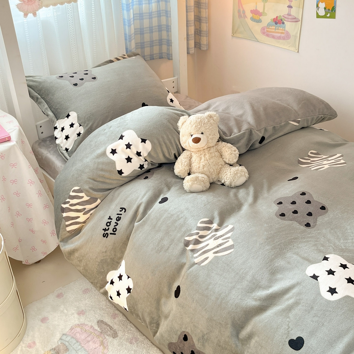 91家纺网 家纺一手货源 找家纺 川悦生活 2025新款加厚保暖高克重牛奶绒宿舍三件套 夜空好梦