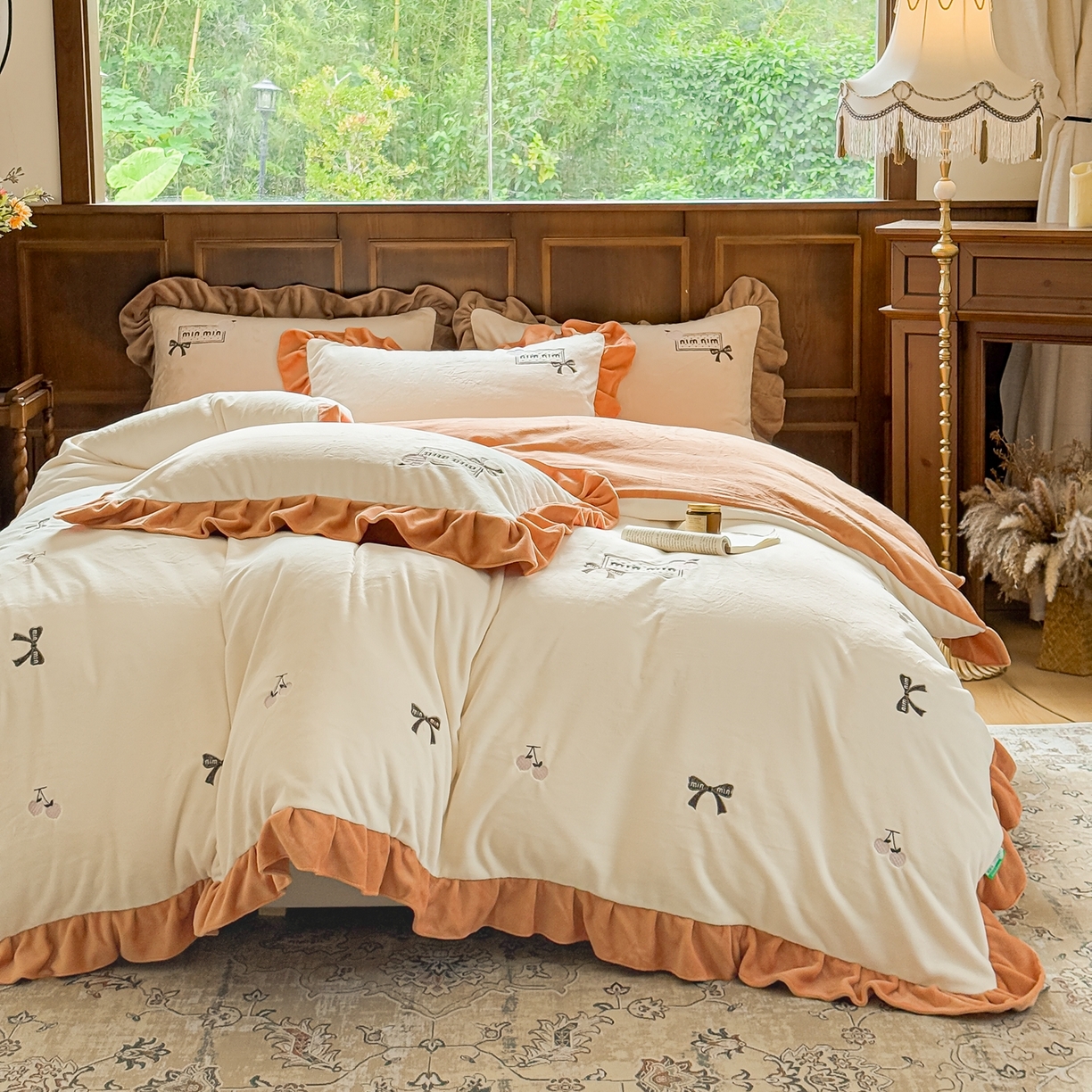 91家纺网 家纺一手货源 找家纺 （总）阿那亚 2025新款加厚煦暖绒牛奶绒四件套韩版花边四件套刺绣四件套