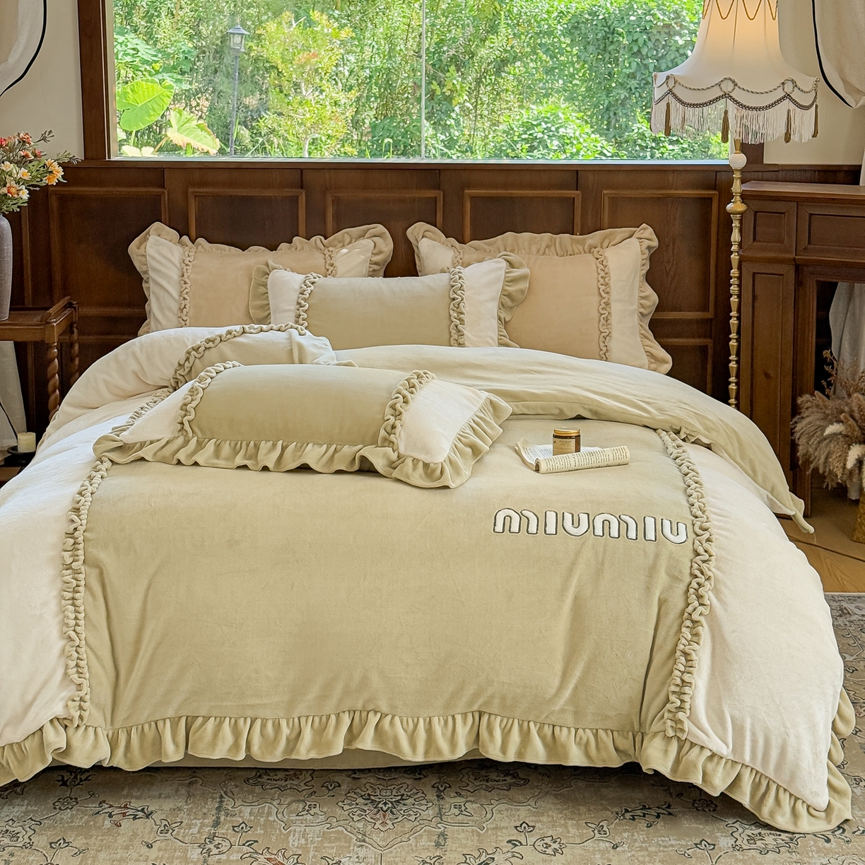 91家纺网 家纺一手货源 找家纺 阿那亚 2025新款加厚煦暖绒牛奶绒四件套韩版花边四件套刺绣四件套 伊贝果绿