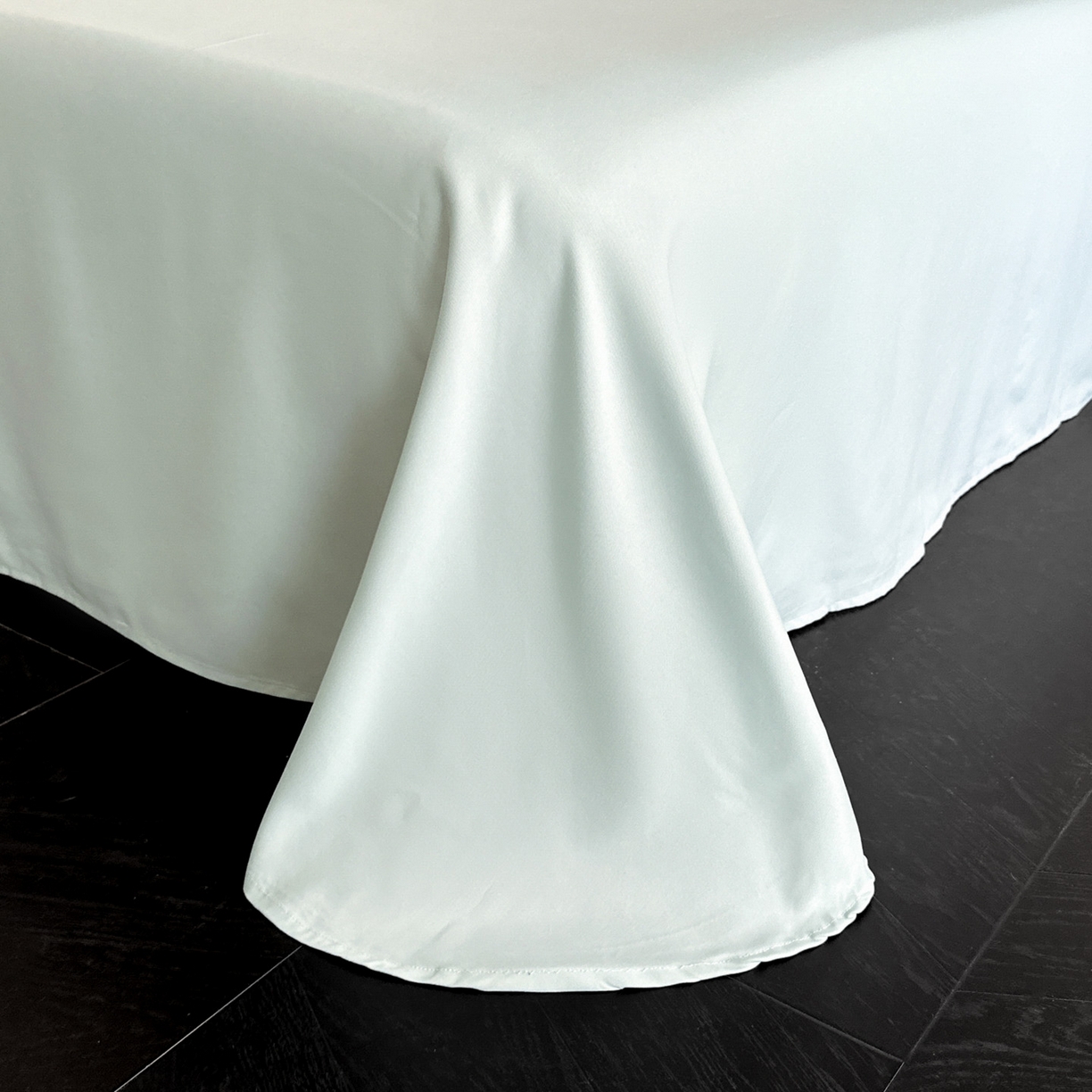 91家纺网 家纺一手货源 找家纺 博纳家纺 2025新款亲肤棉法式奶油风四件套-芙蕾雅 繁星蓝