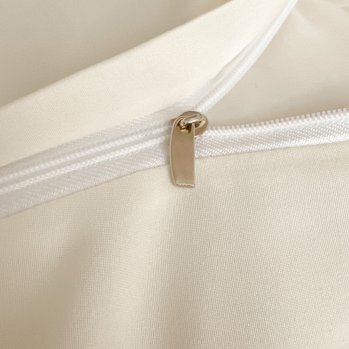 91家纺网 家纺一手货源 找家纺 博纳家纺 2025新款亲肤棉法式奶油风四件套-芙蕾雅 象牙白