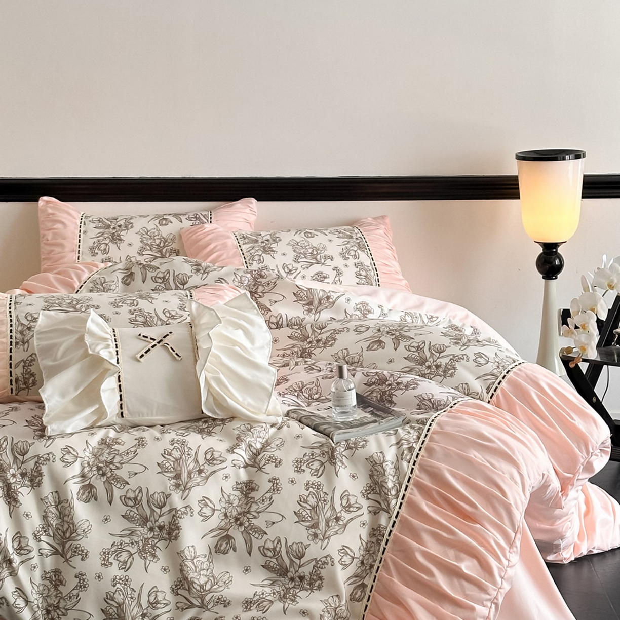 91家纺网 家纺一手货源 找家纺 博纳家纺 2025新款亲肤棉法式奶油风四件套-芙蕾雅 玉色