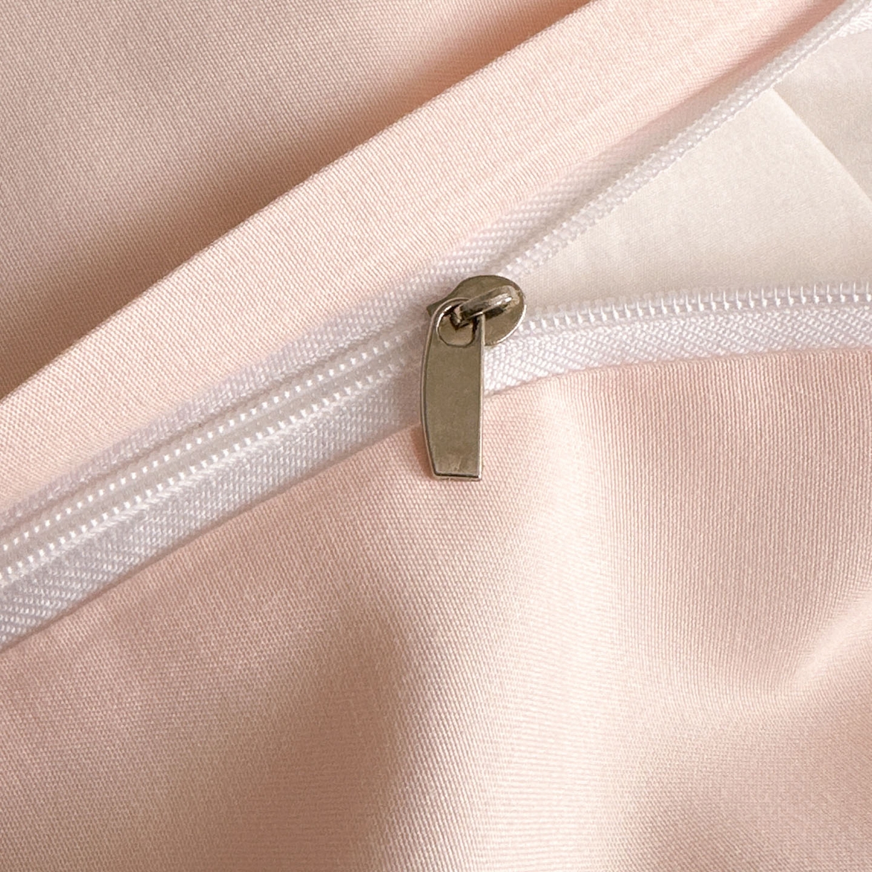 91家纺网 家纺一手货源 找家纺 博纳家纺 2025新款亲肤棉法式奶油风四件套-芙蕾雅 玉色