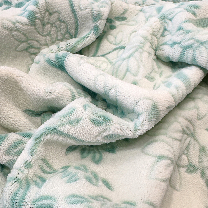 91家纺网 家纺一手货源 找家纺 鹿辉家居（原吉欧力） 2025新款牛奶绒8.5斤立体雕花兔毛绒包边四件套 国色天香