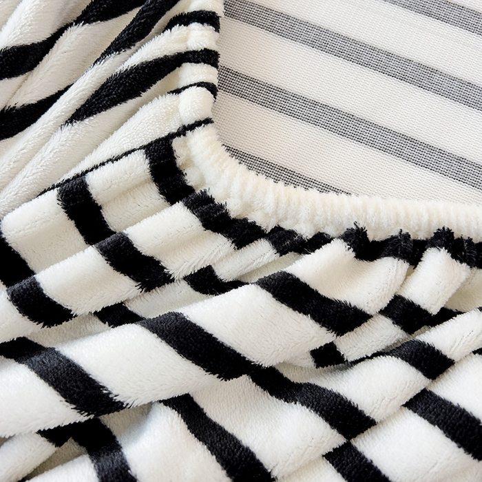 91家纺网 家纺一手货源 找家纺 （总）芷凡家纺 2025新款A类纯色条纹格子加厚牛奶绒床笠