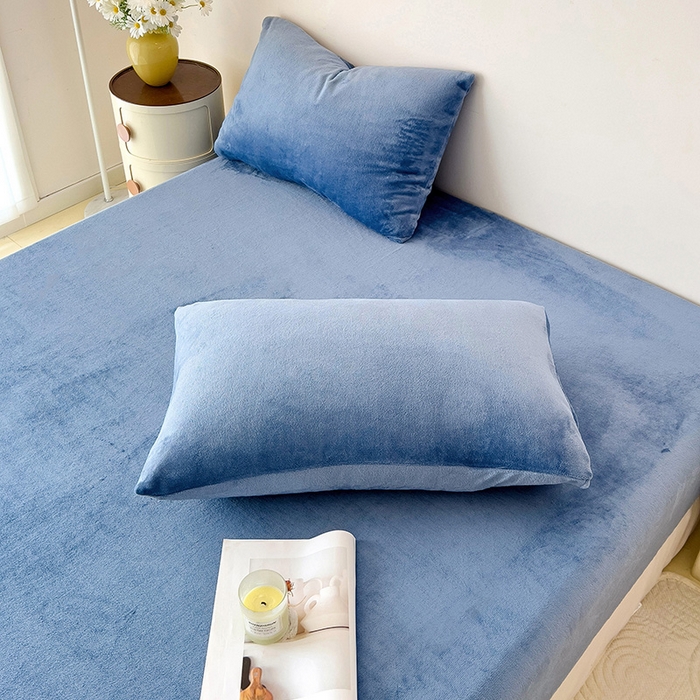 91家纺网 家纺一手货源 找家纺 芷凡家纺 2025新款A类纯色条纹格子加厚牛奶绒床笠 牛奶绒床笠-宝蓝