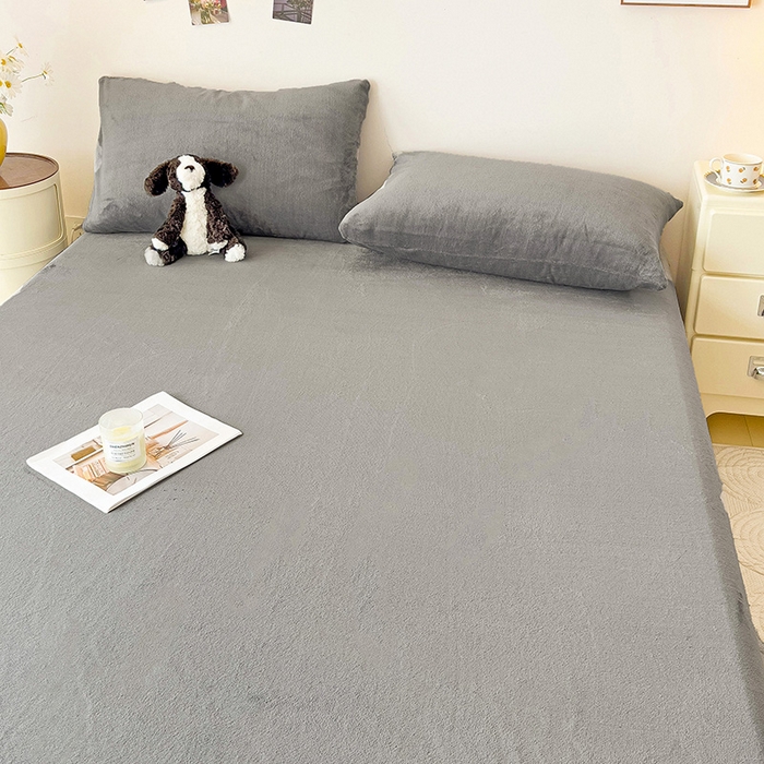 91家纺网 家纺一手货源 找家纺 芷凡家纺 2025新款A类纯色条纹格子加厚牛奶绒床笠 牛奶绒床笠-中灰