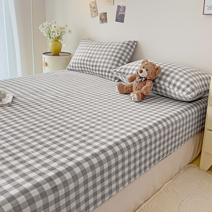 91家纺网 家纺一手货源 找家纺 芷凡家纺 2025新款A类纯色条纹格子加厚牛奶绒床笠 牛奶绒床笠-灰格