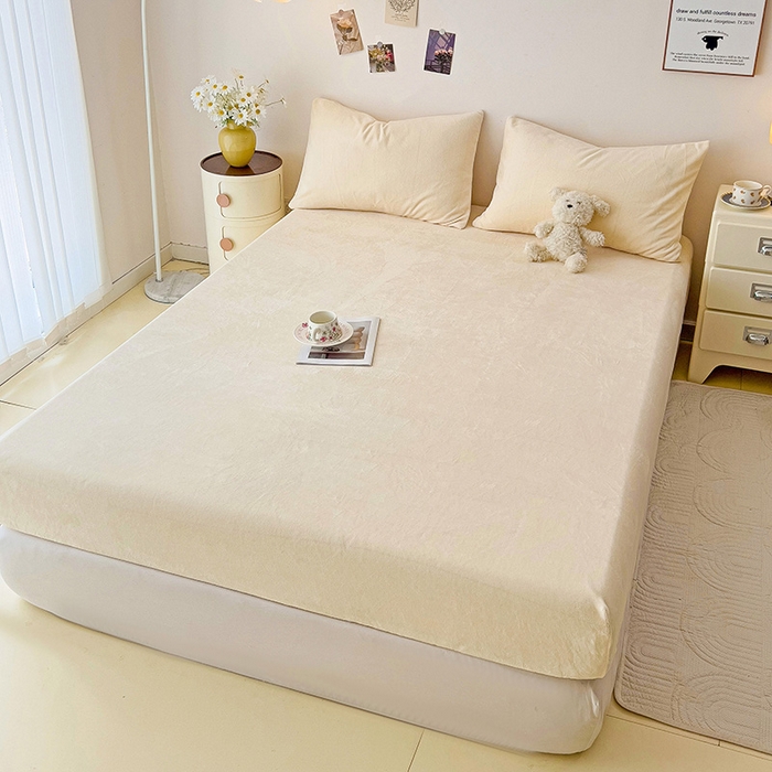 91家纺网 家纺一手货源 找家纺 芷凡家纺 2025新款A类纯色条纹格子加厚牛奶绒床笠 牛奶绒床笠-芝士