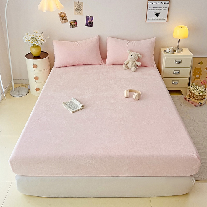 91家纺网 家纺一手货源 找家纺 芷凡家纺 2025新款A类纯色条纹格子加厚牛奶绒床笠 牛奶绒床笠-嫩粉