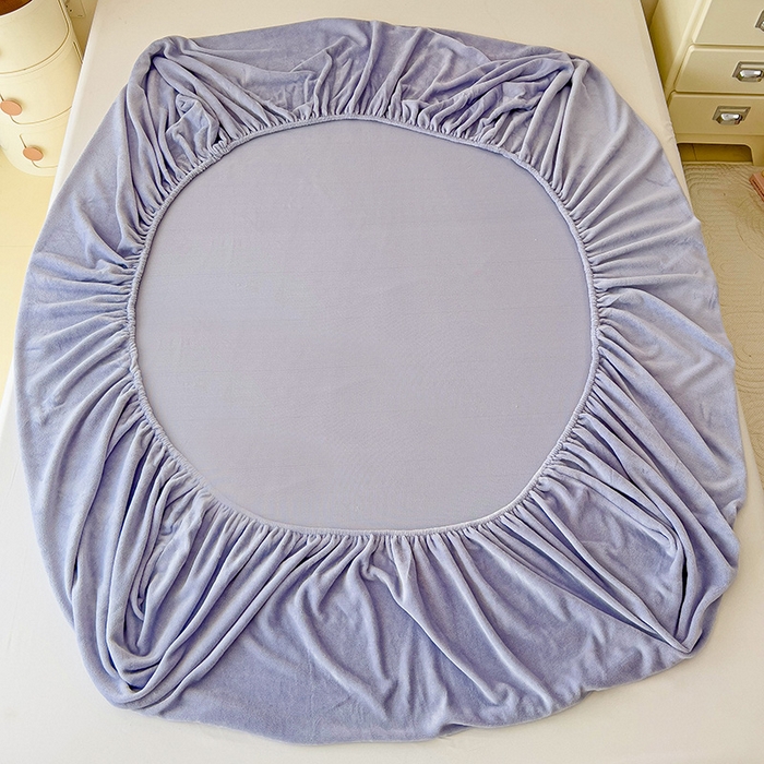 91家纺网 家纺一手货源 找家纺 芷凡家纺 2025新款A类纯色条纹格子加厚牛奶绒床笠 牛奶绒床笠-奶紫