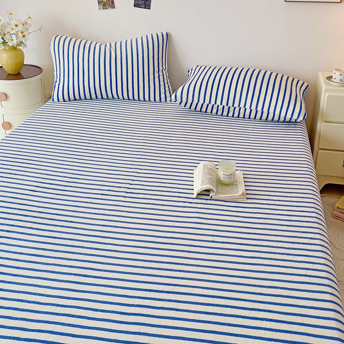 91家纺网 家纺一手货源 找家纺 芷凡家纺 2025新款A类纯色条纹格子加厚牛奶绒床笠 牛奶绒床笠-蓝条