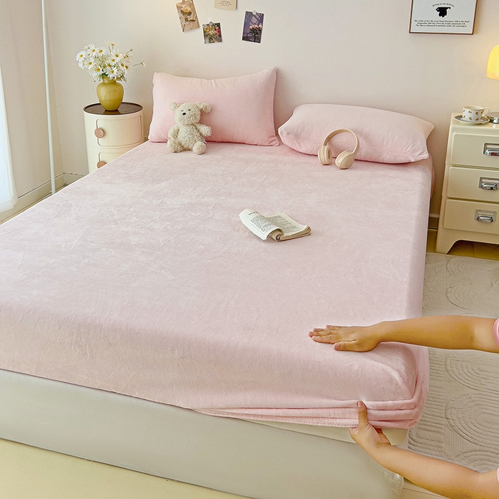 91家纺网 家纺一手货源 找家纺 （总）芷凡家纺 2025新款A类纯色条纹格子加厚牛奶绒床笠