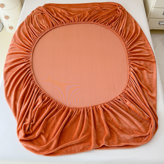 91家纺网 家纺一手货源 找家纺 芷凡家纺 2025新款A类纯色条纹格子加厚牛奶绒床笠 牛奶绒床笠-焦糖