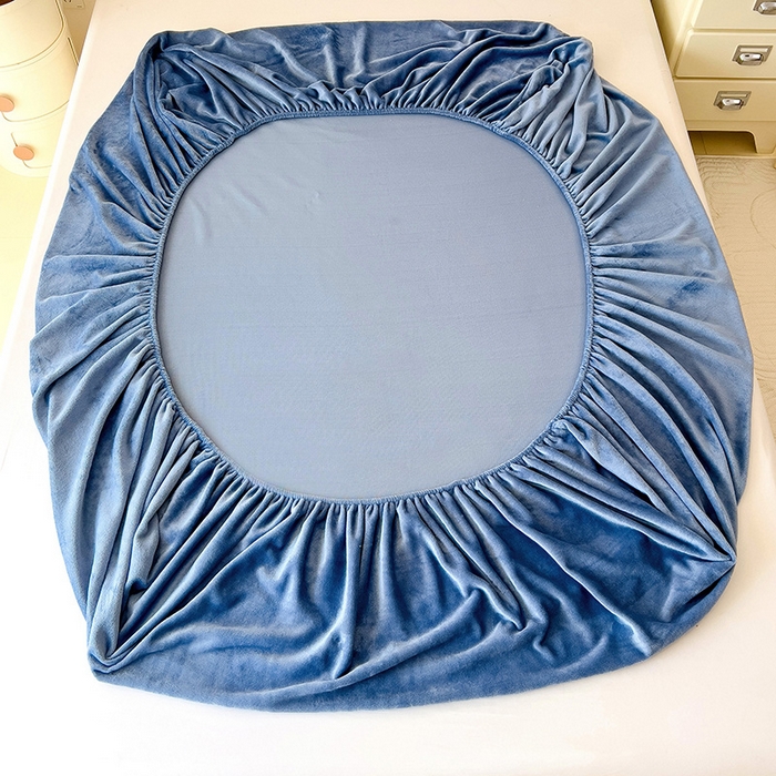 91家纺网 家纺一手货源 找家纺 芷凡家纺 2025新款A类纯色条纹格子加厚牛奶绒床笠 牛奶绒床笠-宝蓝