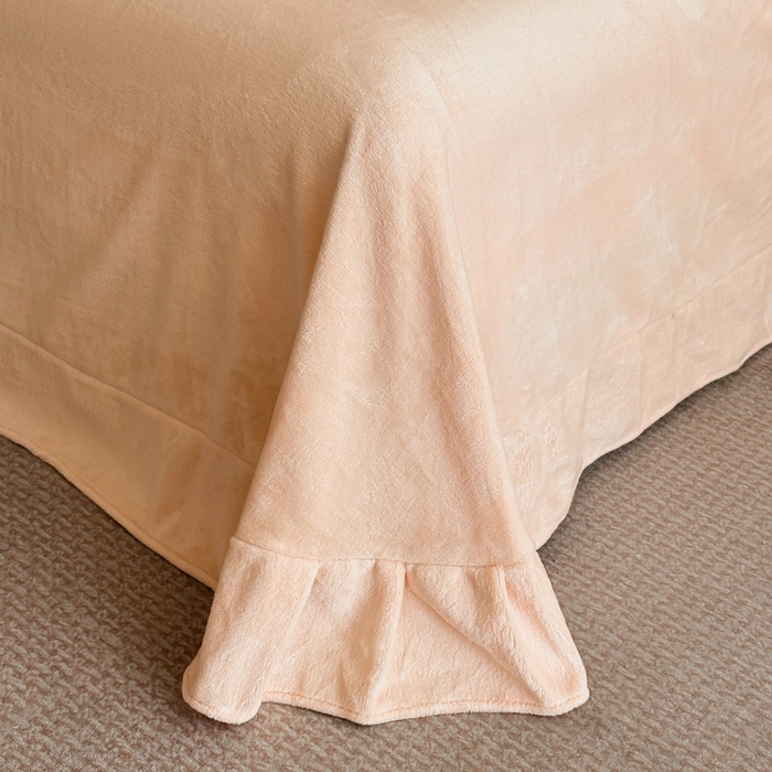 91家纺网 家纺一手货源 找家纺 绘萱家居 2025新品热款高密消光双拼边雕花牛奶绒四件套拼角纯色 意境-橙