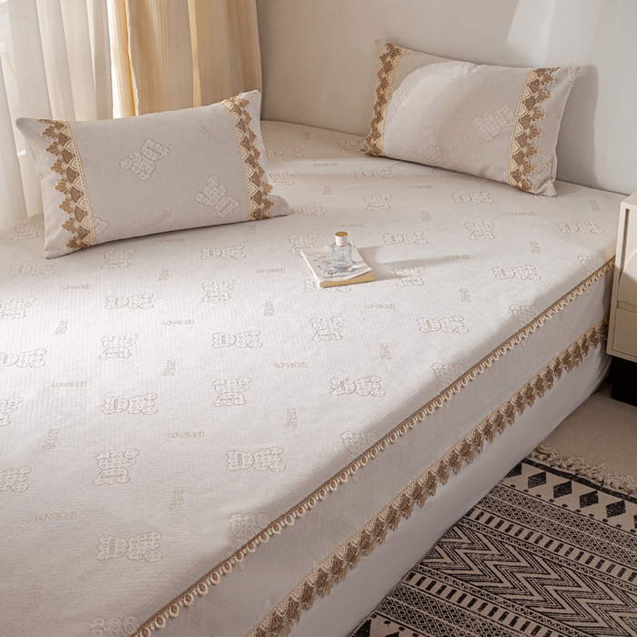 91家纺网 家纺一手货源 找家纺 （总）峻杨 2025新款雪尼尔防滑榻榻米床盖炕盖防滑颗粒大床单柔软亲肤可定制尺寸-小熊