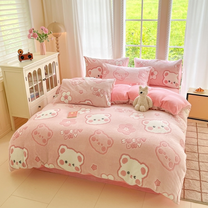 91家纺网 家纺一手货源 找家纺 （总）娜朵家纺 2025新款雪花绒小清新印花四件套