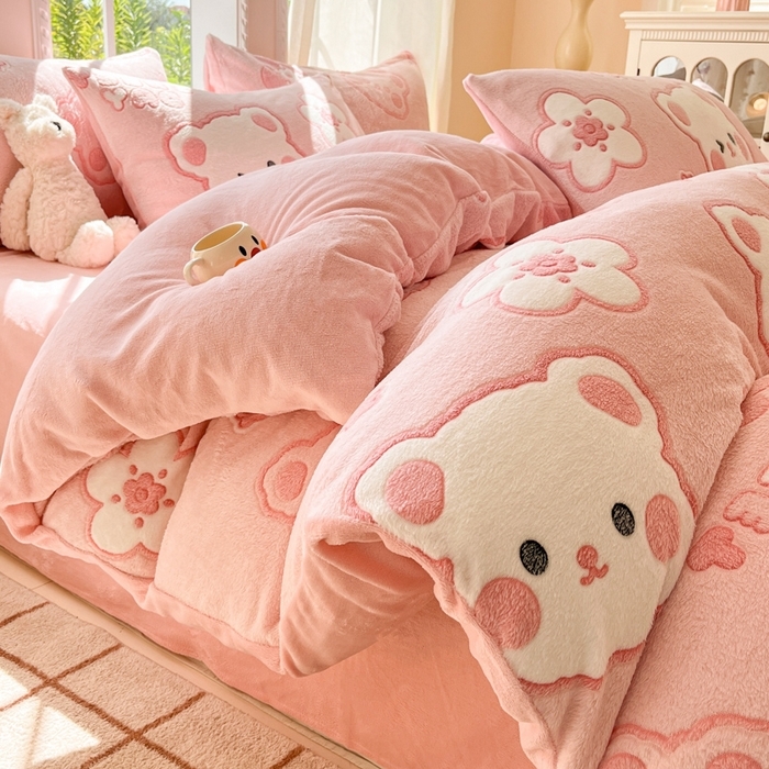 91家纺网 家纺一手货源 找家纺 （总）娜朵家纺 2025新款雪花绒小清新印花四件套