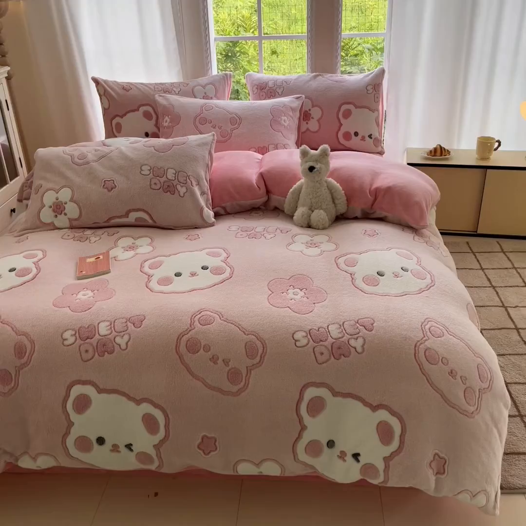 91家纺网 家纺一手货源 找家纺 （总）娜朵家纺 2025新款雪花绒小清新印花四件套